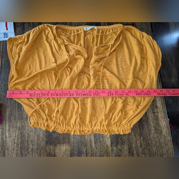 We The Free Yellow Orange Crop Blouse with V-Neck and Ruched Waist - Picture 8 of 9